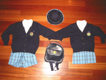 ちょっとおしゃれな制服です!